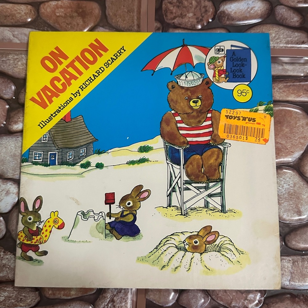 Vintage Richard Scarry On Vacation Golden Look-Look Book 1976 Paperback ToysRus